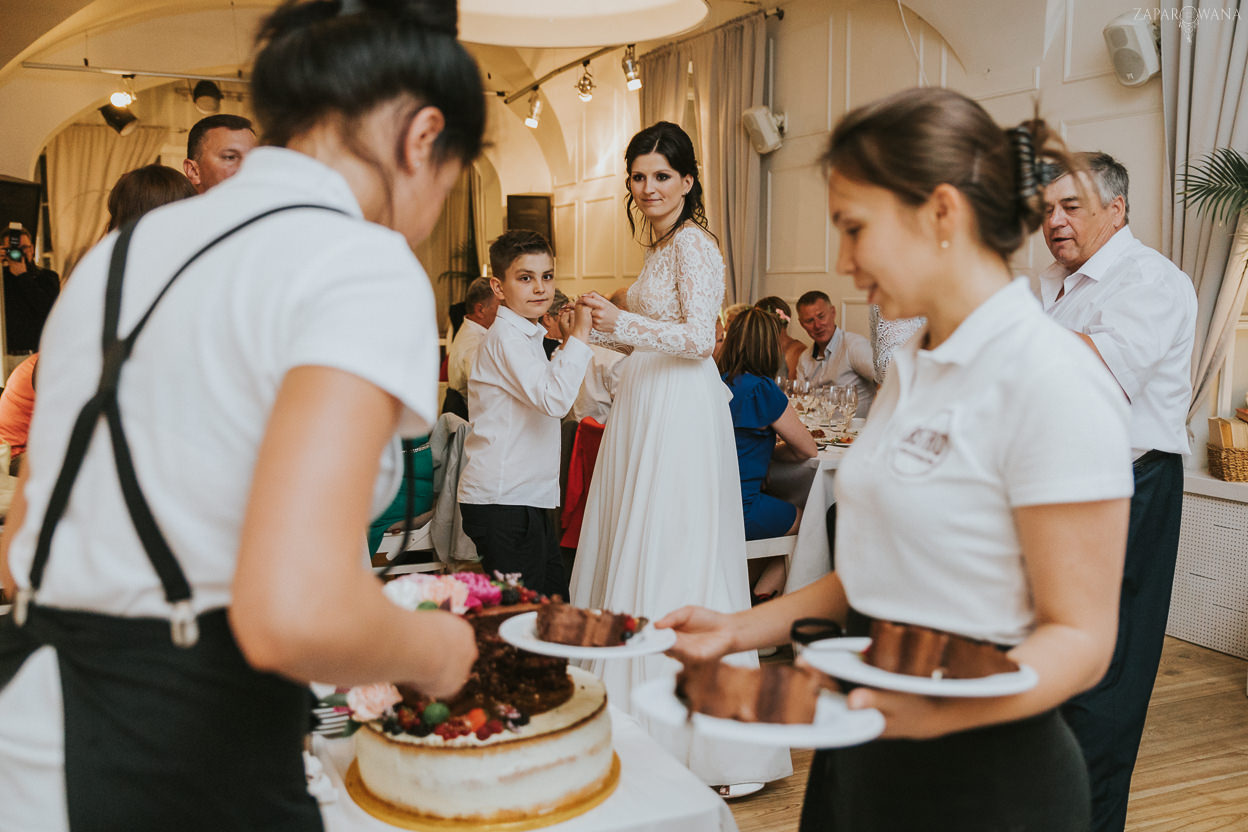 618 - ZAPAROWANA - Kameralny ślub z weselem w Bistro Warszawa