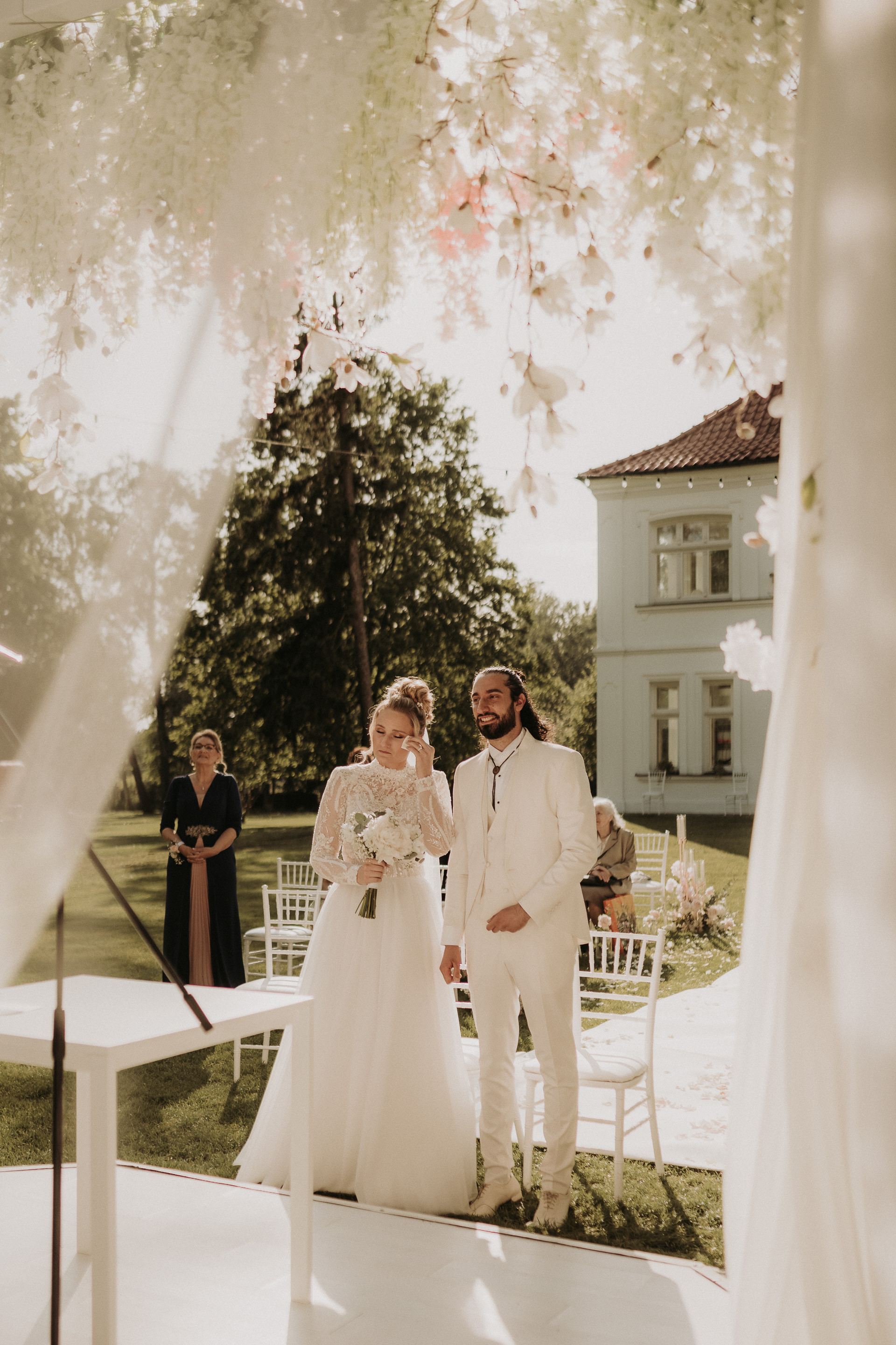 ZAPAROWANA - Fotograf ślubny Warszawa - Reportaż ślubny Pałac Czosnowskich - Ślub międzynarodowy