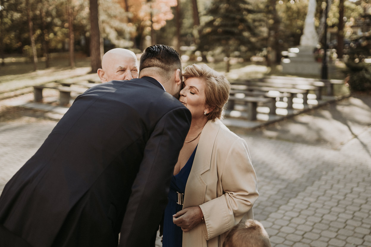 Zaparowana - Fotograf ślubny Warszawa - Ślub Dworek Na Wodoktach - Rustykalne wesele