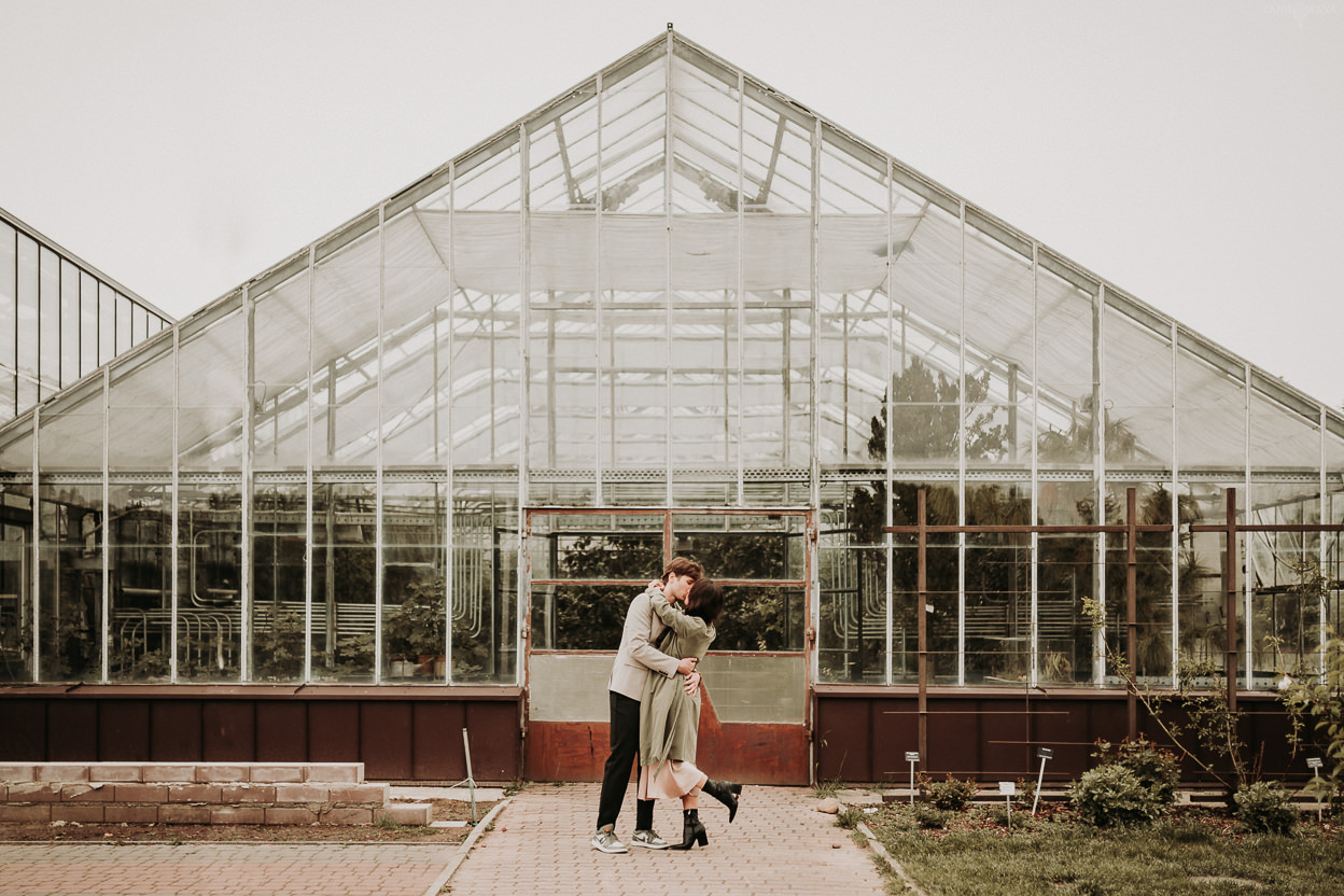 ZAPAROWANA - Fotograf ślubny - Sesja narzeczeńska w Ogrodzie Botanicznym Warszawa