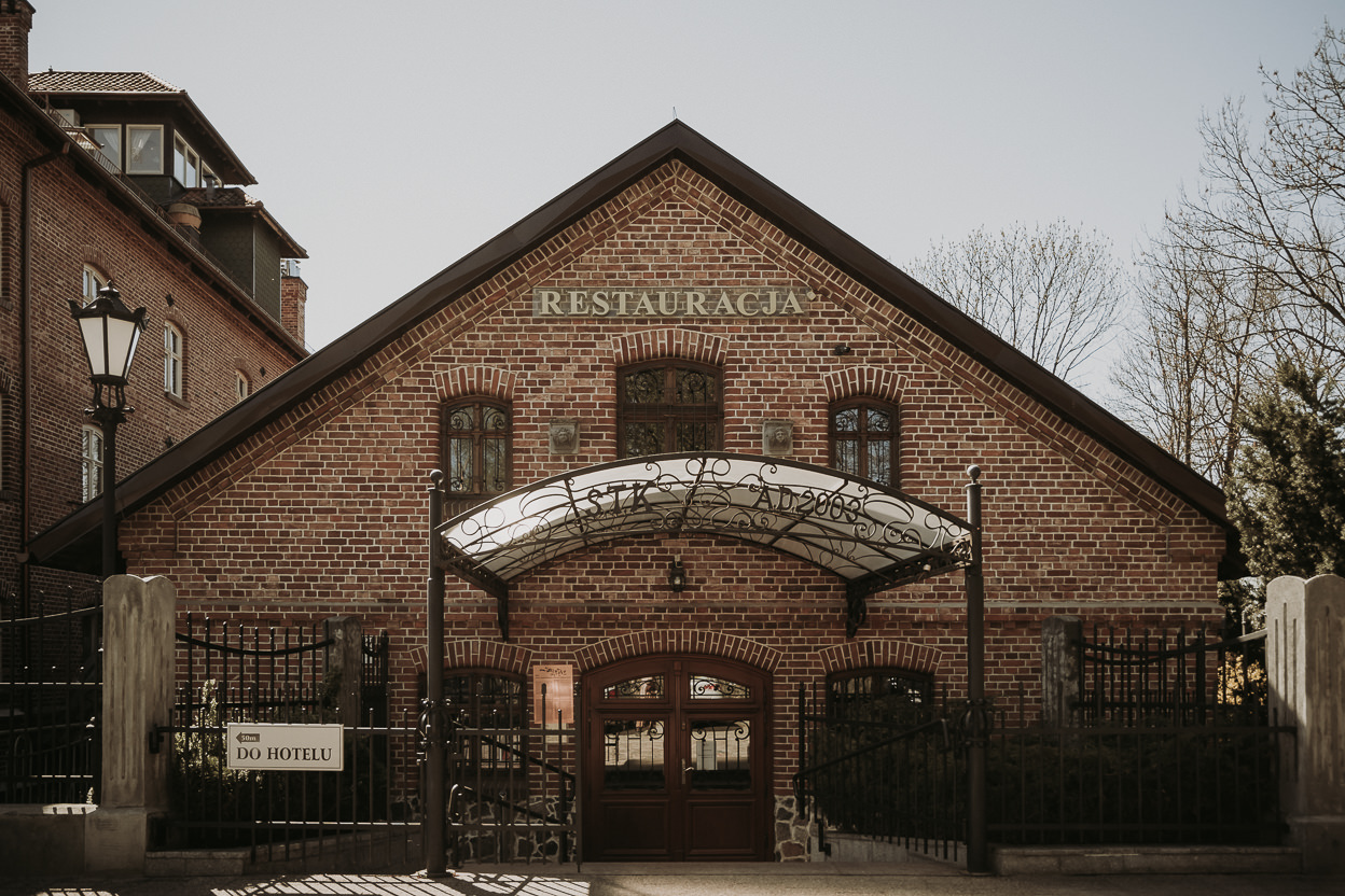 ZAPAROWANA - Fotograf ślubny Warszawa - Ślub Stary Młyn Elbląg