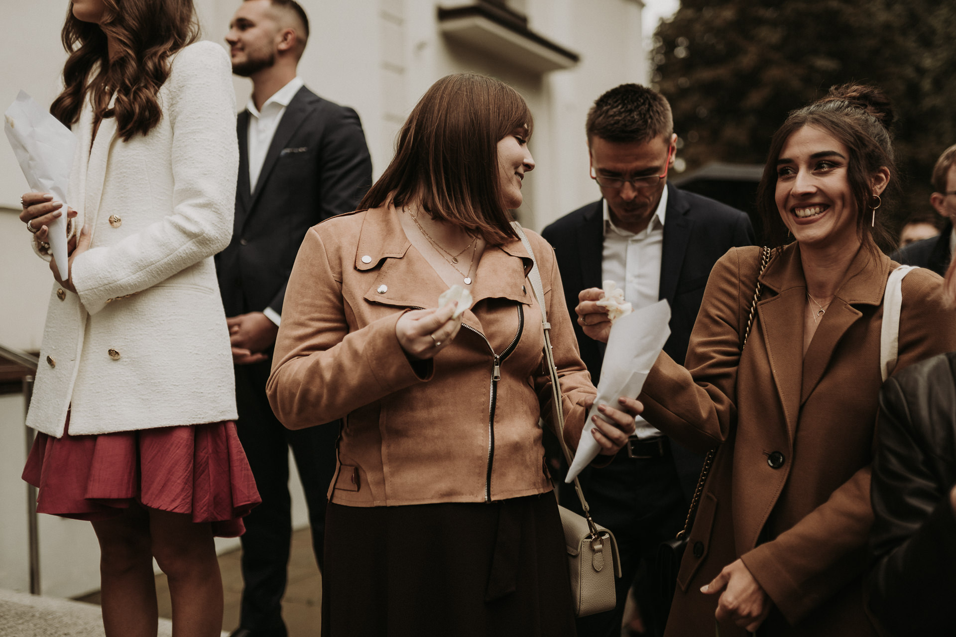 ZAPAROWANA - Deszcz w dniu ślubu - Zygmuntówka - Fotograf ślubny Warszawa