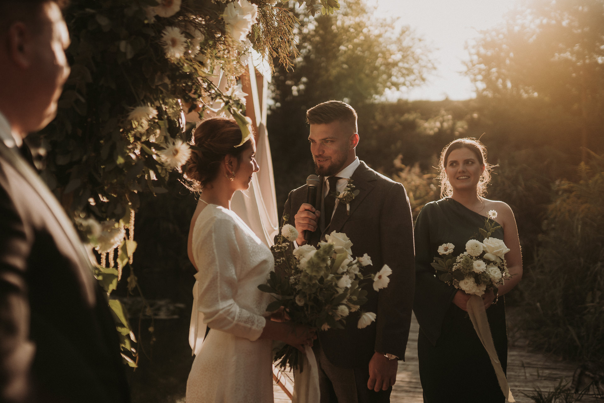 ZAPAROWANA - Fotograf ślubny - Ślub na pomoście W Szczerym Polu