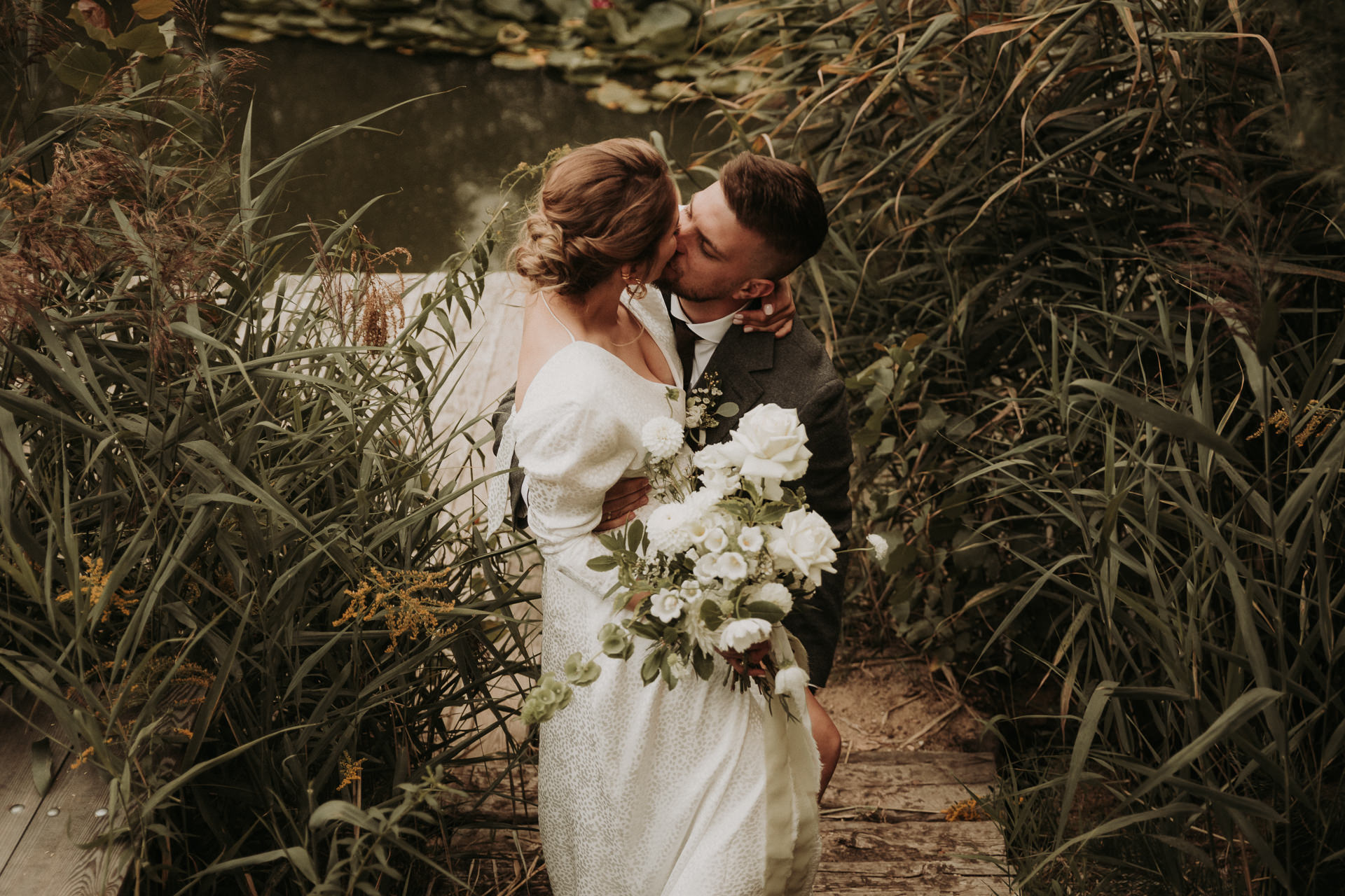 ZAPAROWANA - Fotograf ślubny - Ślub na pomoście W Szczerym Polu