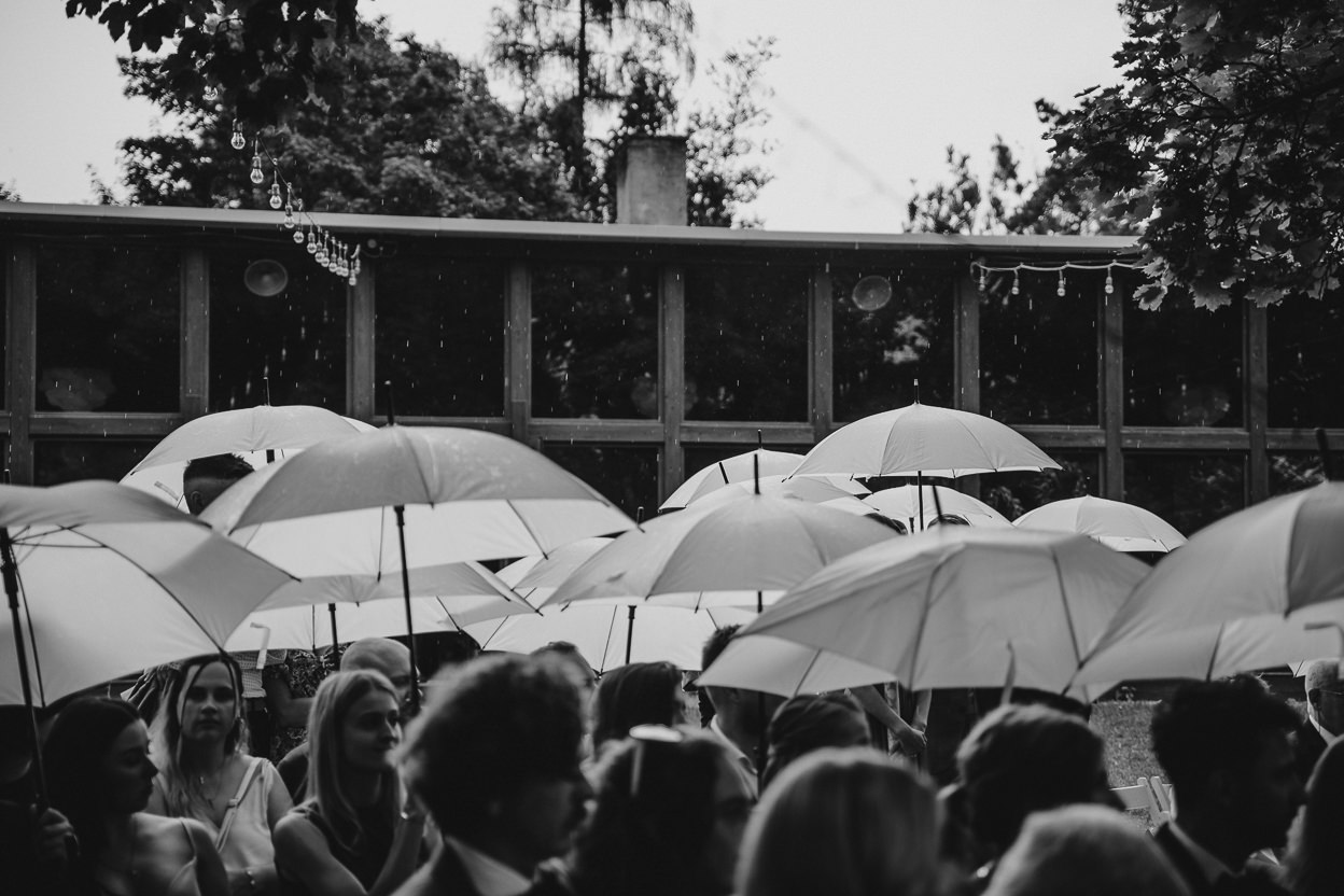 ZAPAROWANA - Ślub kościelny w plenerze - Zacisze Anny Korcz - Fotografia ślubna