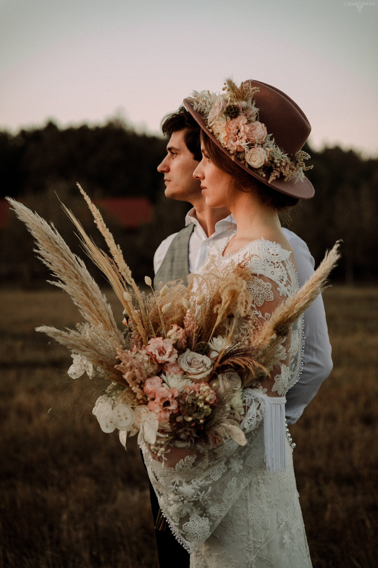 ZAPAROWANA - Fotograf ślubny Warszawa - Sesja plenerowa boho - Dom w Przepitkach