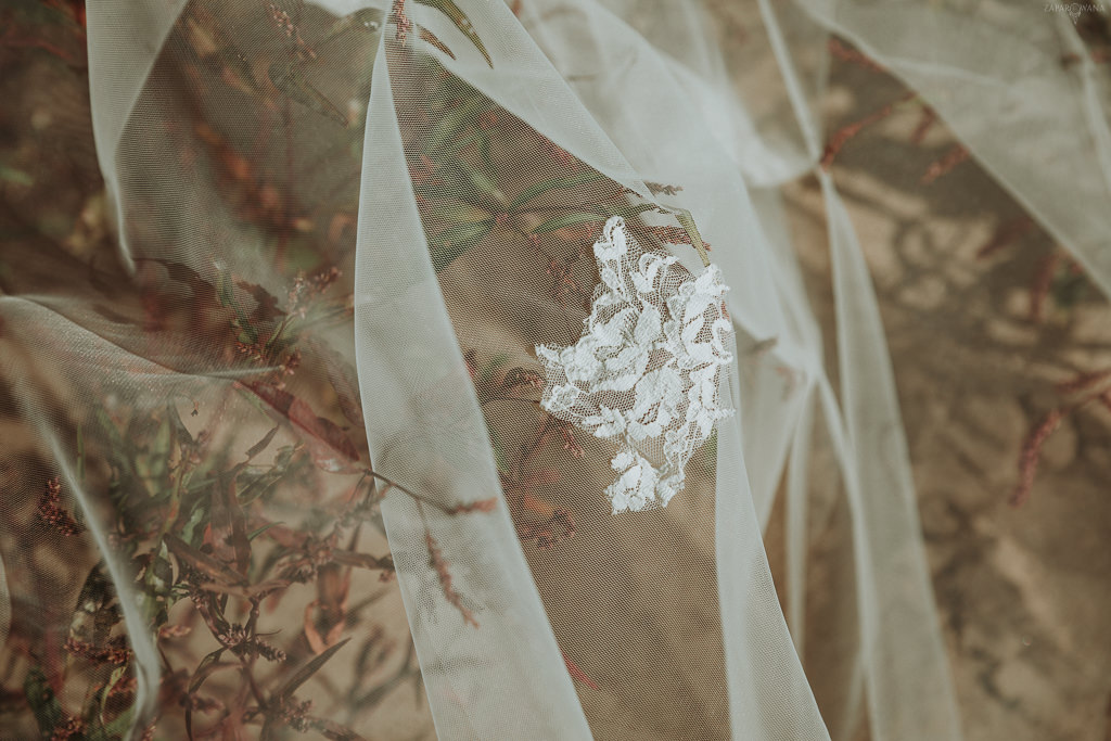 Sesja boho na plaży - ZAPAROWANA - Fotograf ślubny Warszawa