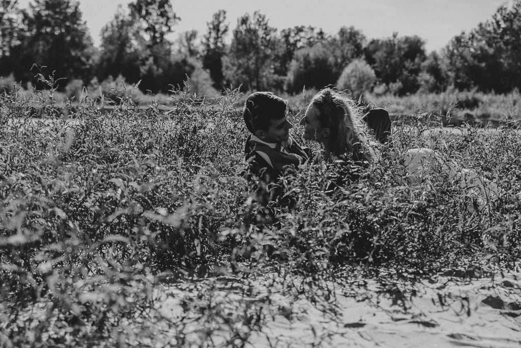 Sesja boho na plaży - ZAPAROWANA - Fotograf ślubny Warszawa