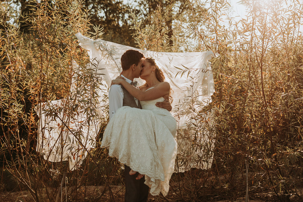 Sesja boho na plaży - ZAPAROWANA - Fotograf ślubny Warszawa