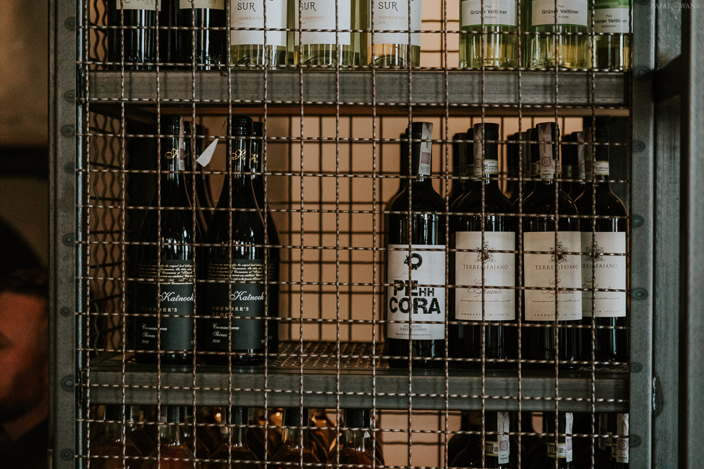 Industrialne wesele Boska Praga Warszawa - Sesja na Starówce - ZAPAROWANA