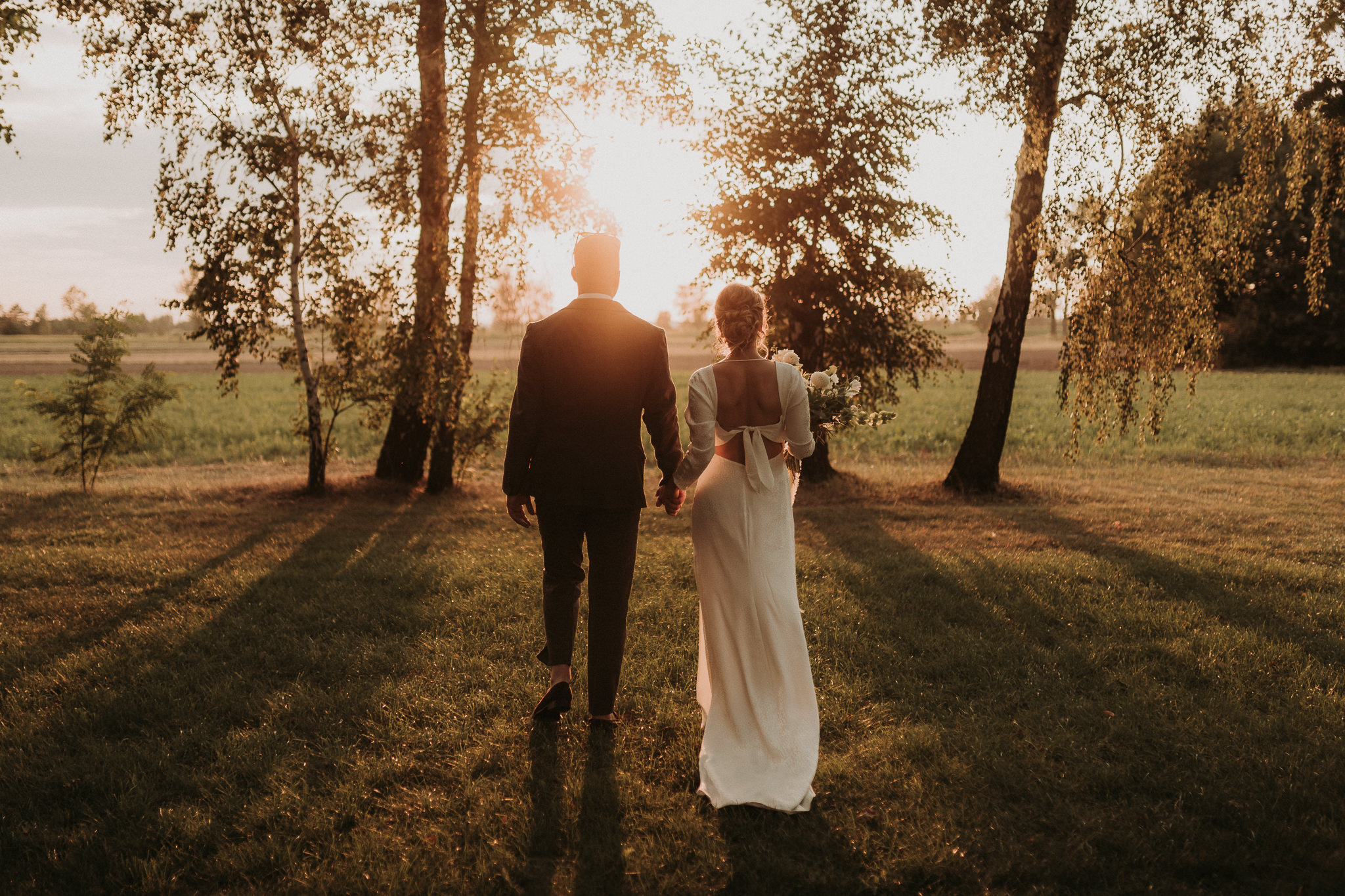 ZAPAROWANA - Ślub na pomoście - W szczerym Polu - Fotograf ślubny